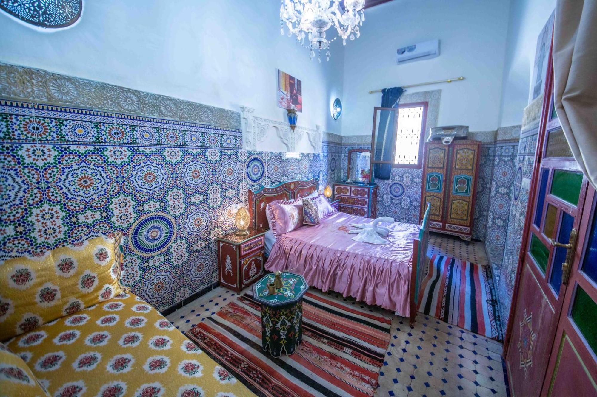 Riad Fes Hayat - Confort Stay Buitenkant foto