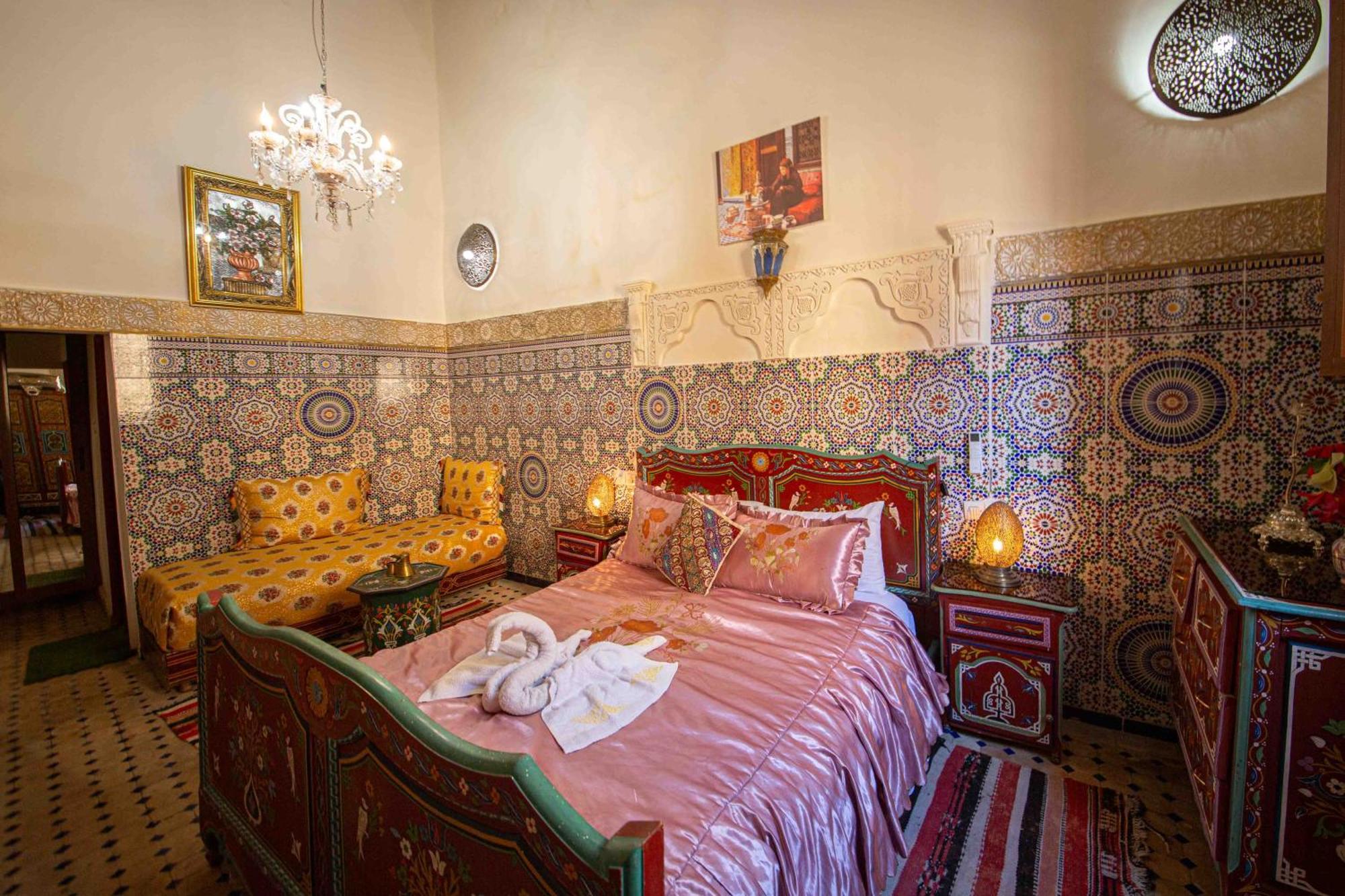 Riad Fes Hayat - Confort Stay Buitenkant foto