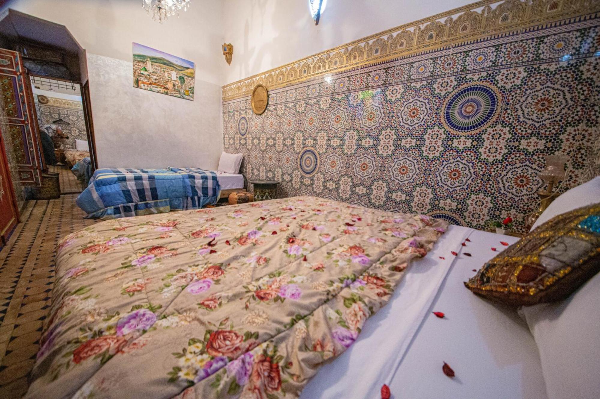 Riad Fes Hayat - Confort Stay Buitenkant foto