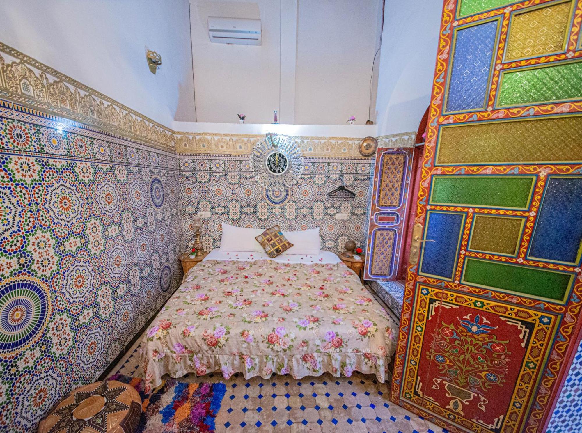 Riad Fes Hayat - Confort Stay Buitenkant foto